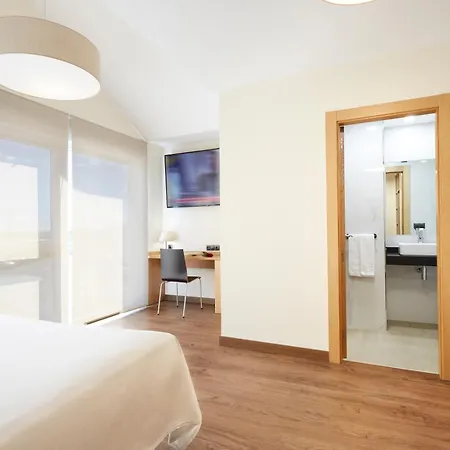 Hotel Arias Aeropuerto