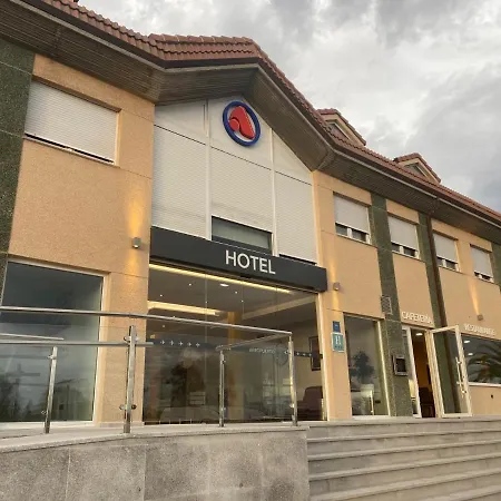 Arias Aeropuerto 3* Santiago Del Monte