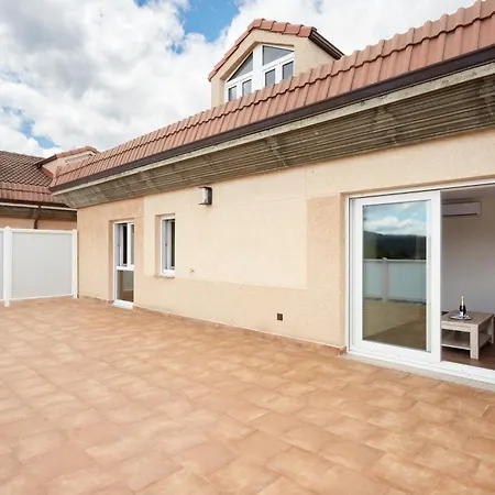 Hotel Arias Aeropuerto